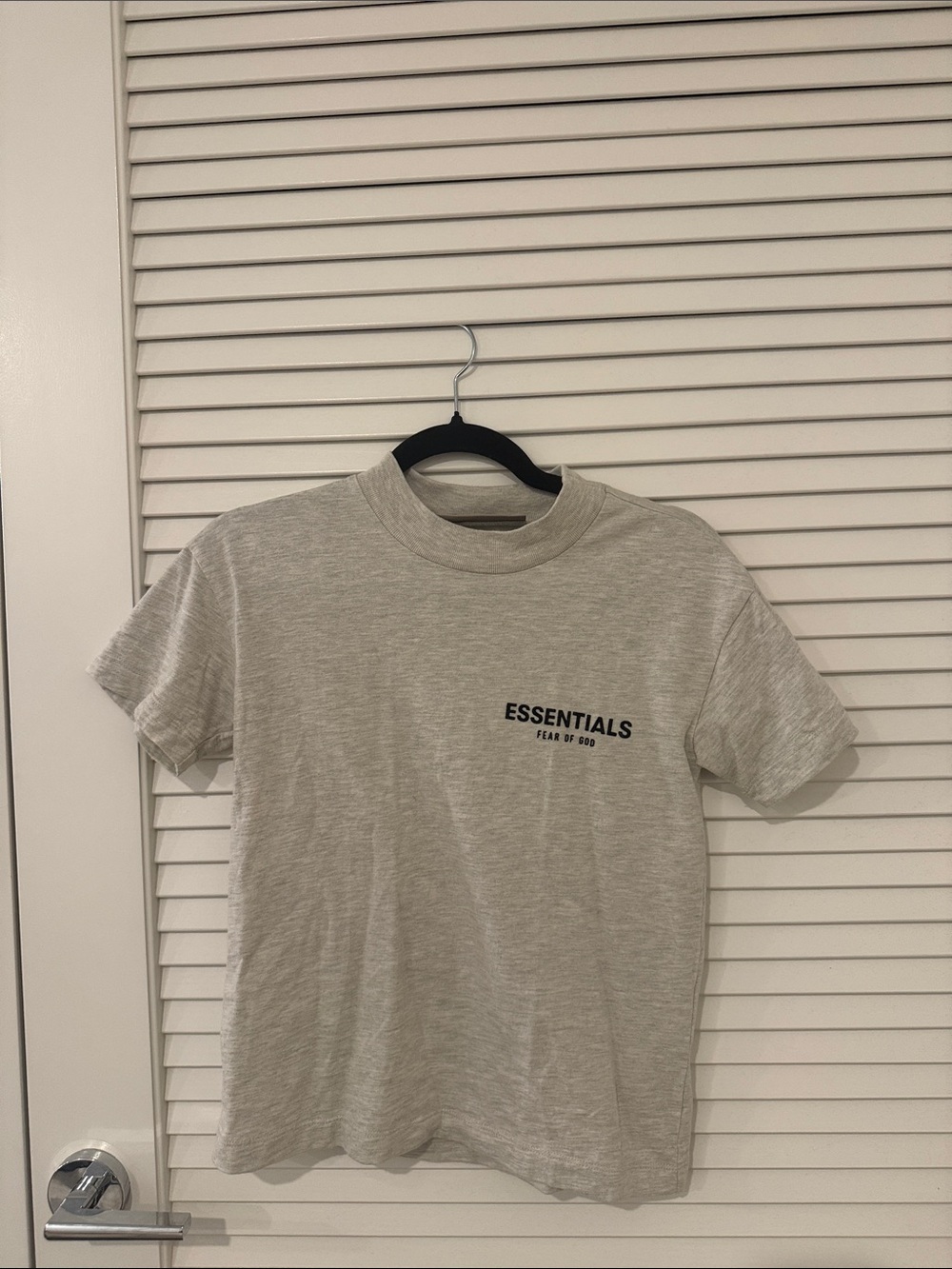 ESSENTIALS by Fear of God Women’s Heather Gray Logo T‑Shirt